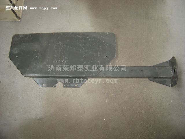 AZ9716940001.后尾灯支架(豪沃)左图1
