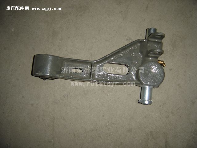 AZ1642430052.前悬置摆臂(右)豪沃图1