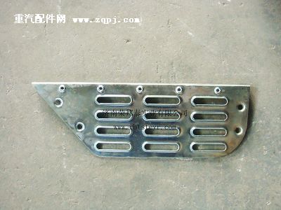 WG1642230019,WG1642230019.前叶子板防滑板(豪沃)右,济南港新贸易有限公司