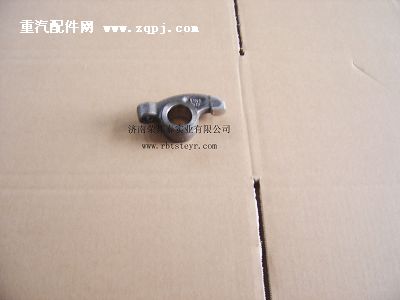 614050049.排气门摇臂(装机)图1