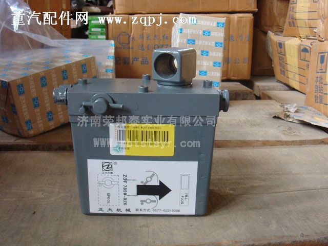 WG9719820002A,WG9719820002A驾驶室举升缸(豪沃),济南港新贸易有限公司