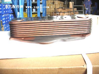 VG1500010334A,VG1500010334A.机油冷却器芯(欧Ⅱ)8片,济南港新贸易有限公司