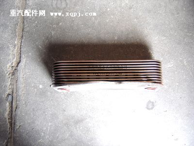 61800010113A,61800010113A.机油冷却器芯(420马力)9片,济南港新贸易有限公司